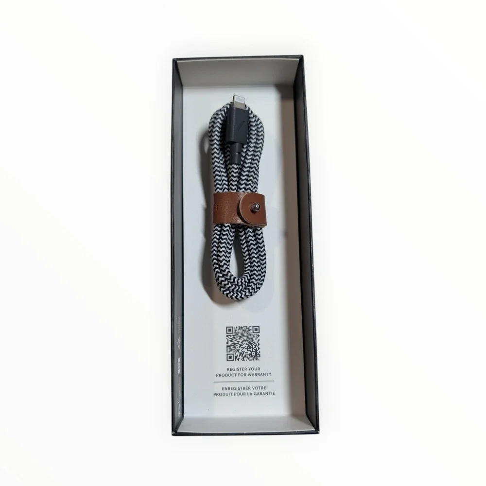 D6-O Native Union Belt Cable 4' Lighting to USB-C Cable -‎ Zebra